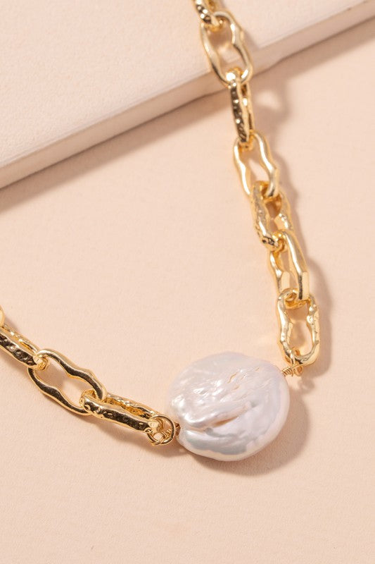 Hammered Chain Pearl Necklace