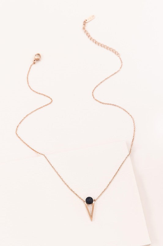 Tensly Point Stone Necklace Rose Gold