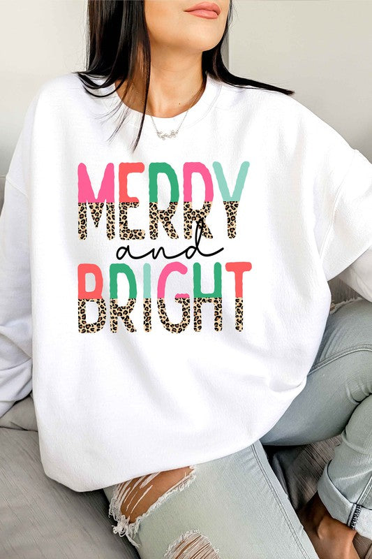 BRIGHT LEOPARD CHRISTMAS GRAPHIC SWEATSHIRT