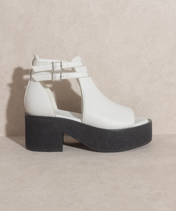 OASIS SOCIETY Elizabeth   Platform Strapped Sandal