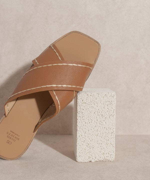 OASIS SOCIETY Stella   Criss Cross Sandal