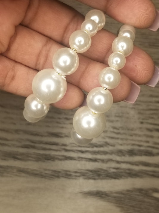 Pearls round Earrings