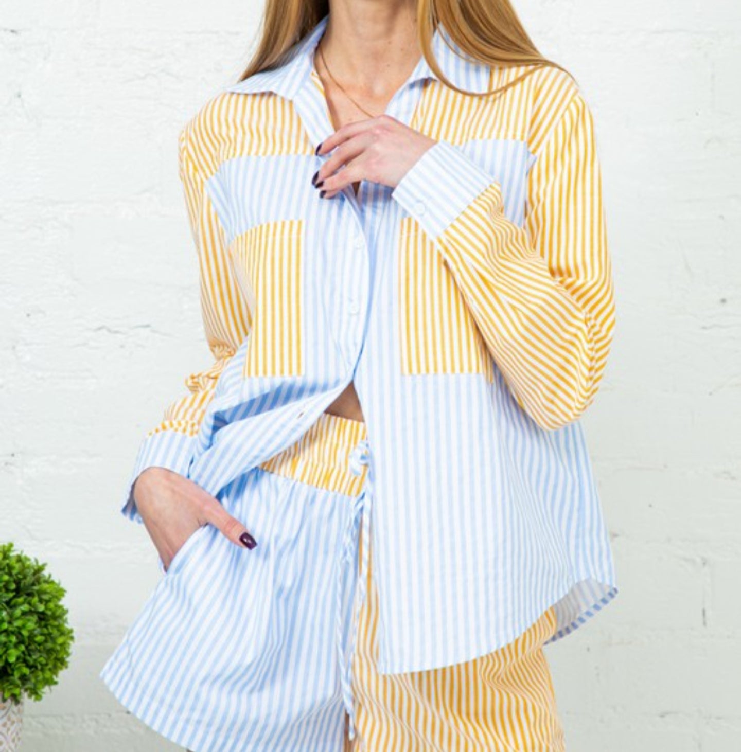 Striped Print  Blouses & Shorts Set